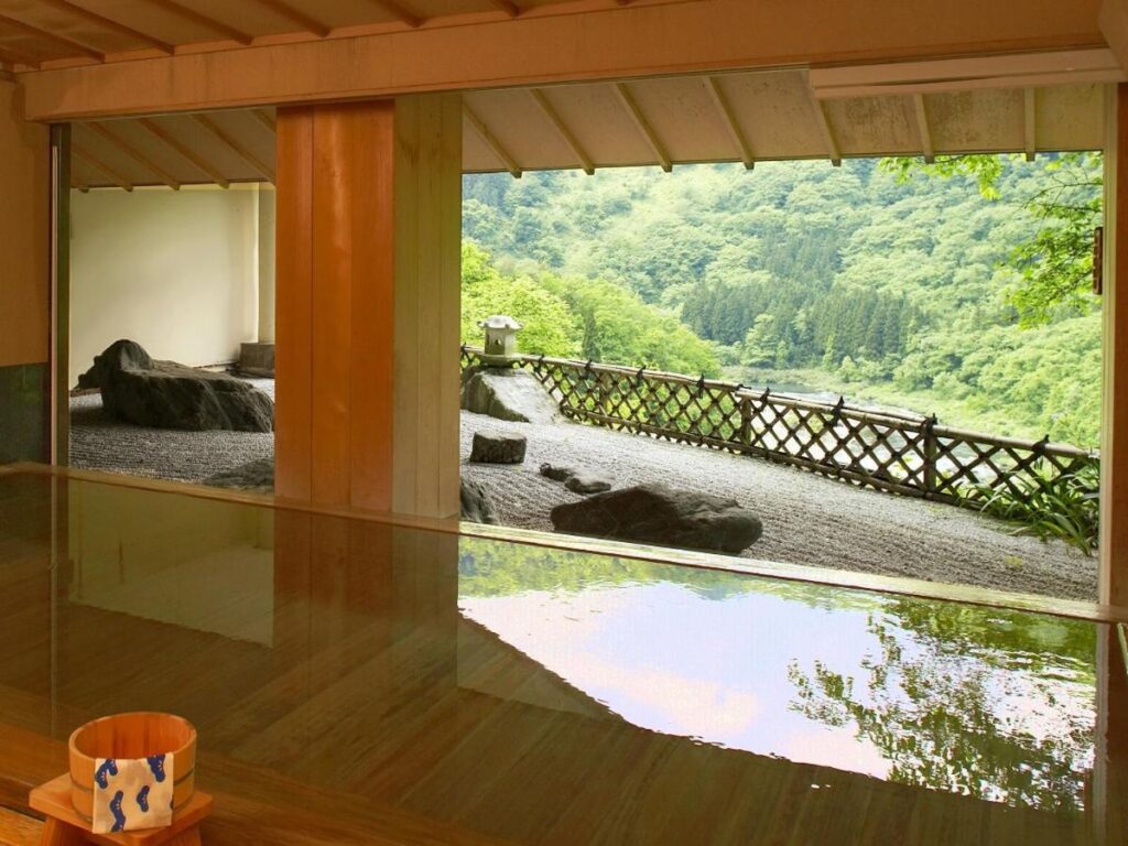 【福島県会津若松市】ブッキング・ドットコム 冬のキャンペーンで福島県の魅力的な宿を最大35%オフで体験しよう！