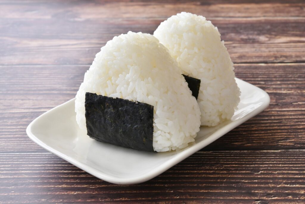 【福島県福島市】おにぎりのアート！AZUMA36子ども食堂で自分好みのおにぎりを作ろう