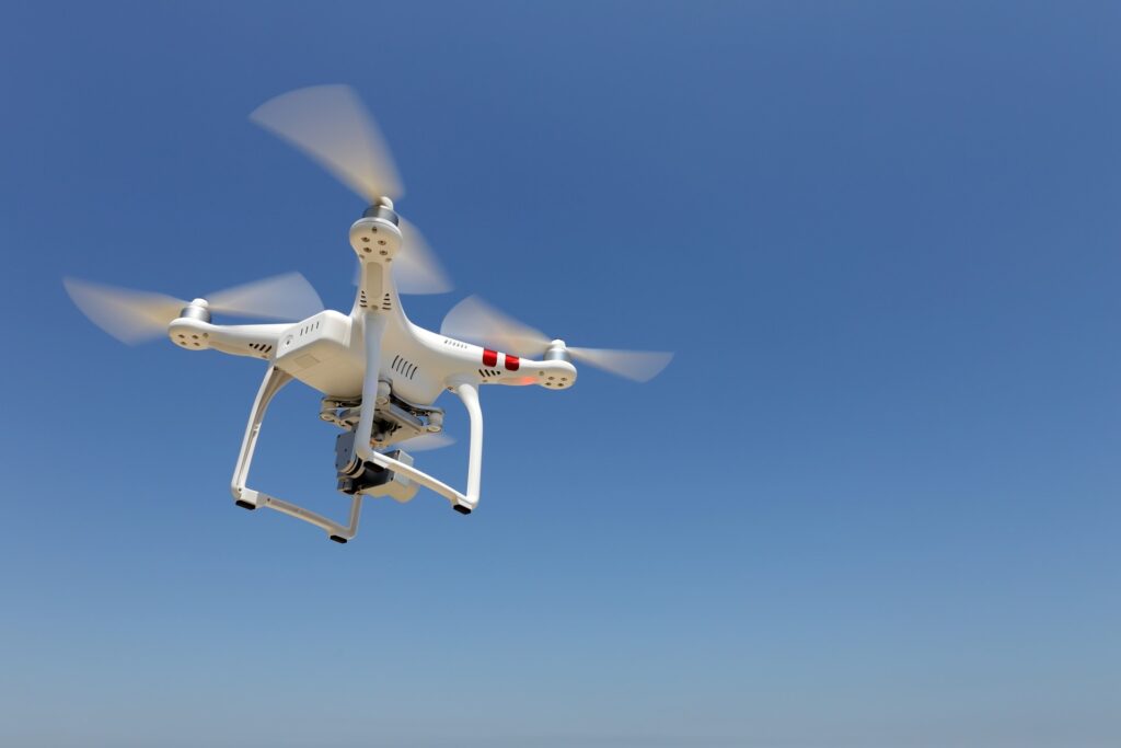 福島ドローンスクール：国家資格1周年で100名突破！航空法申請も楽々、スクールの魅力とは？