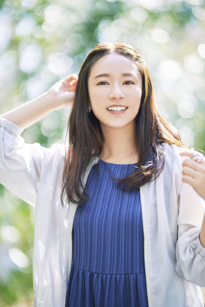 夏のきれいめ快適服！ハニーズのイメージモデルに木村文乃さんが就任したそうです。