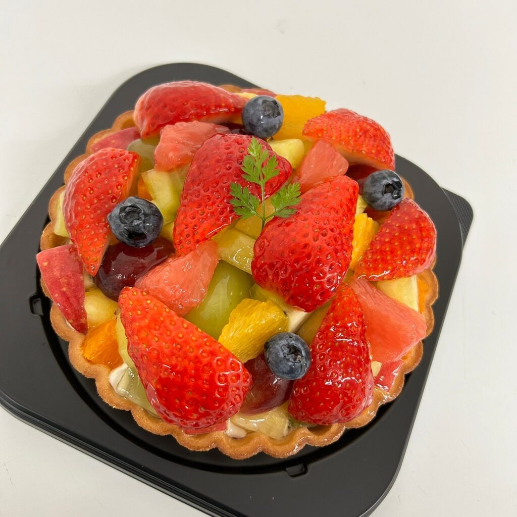 【ご当地スーパーグランプリ2024】福島「マルト」の「12種類のフルーツタルト」が栄えあるグランプリ受賞したそうです！