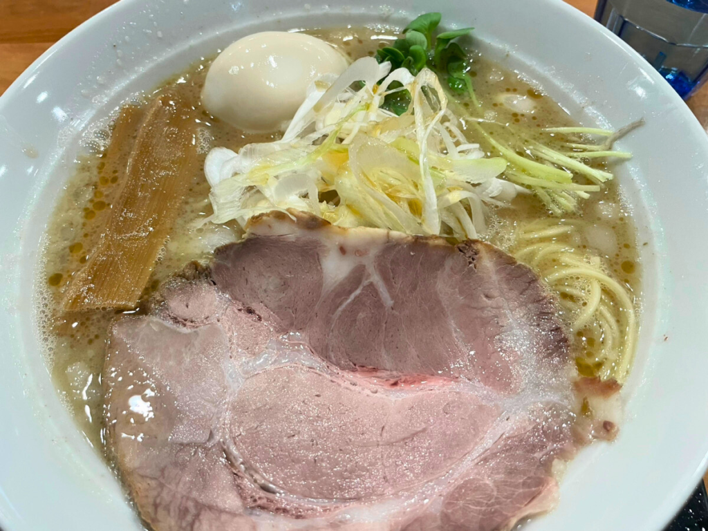 【いわき市】「まちかぜ食堂」のこくうまラーメンとチャーシュー丼が絶品！
