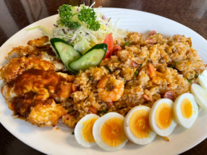 【いわき市】レトロな雰囲気でコスパ最強の喫茶店「ウッドベル」で「よくばりセット」と「えびピラフ」を堪能！