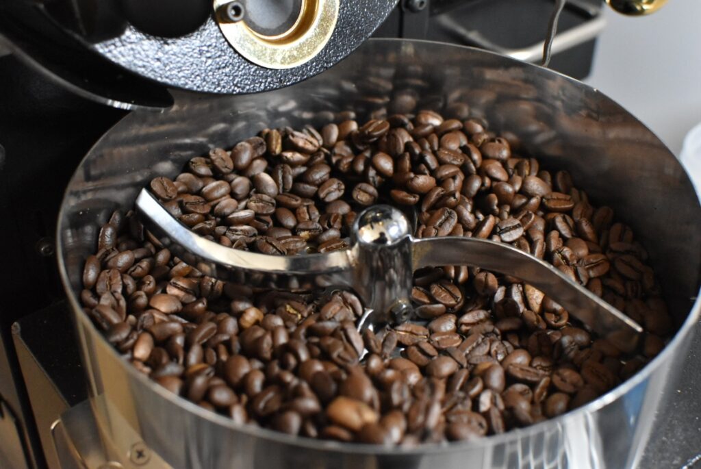 双葉町に新たな息吹を吹き込む 2月下旬 テイクアウト専門コーヒー店 open roastery Alu オープンロースタリー アル